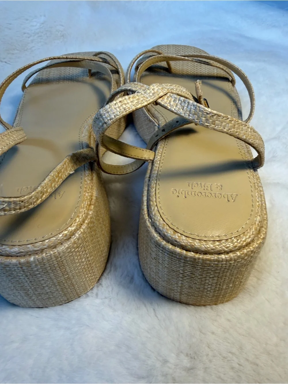 Abercrombie @ Fitch Beige Raffia Platform Sandals with Ankle Strap Size 9.5